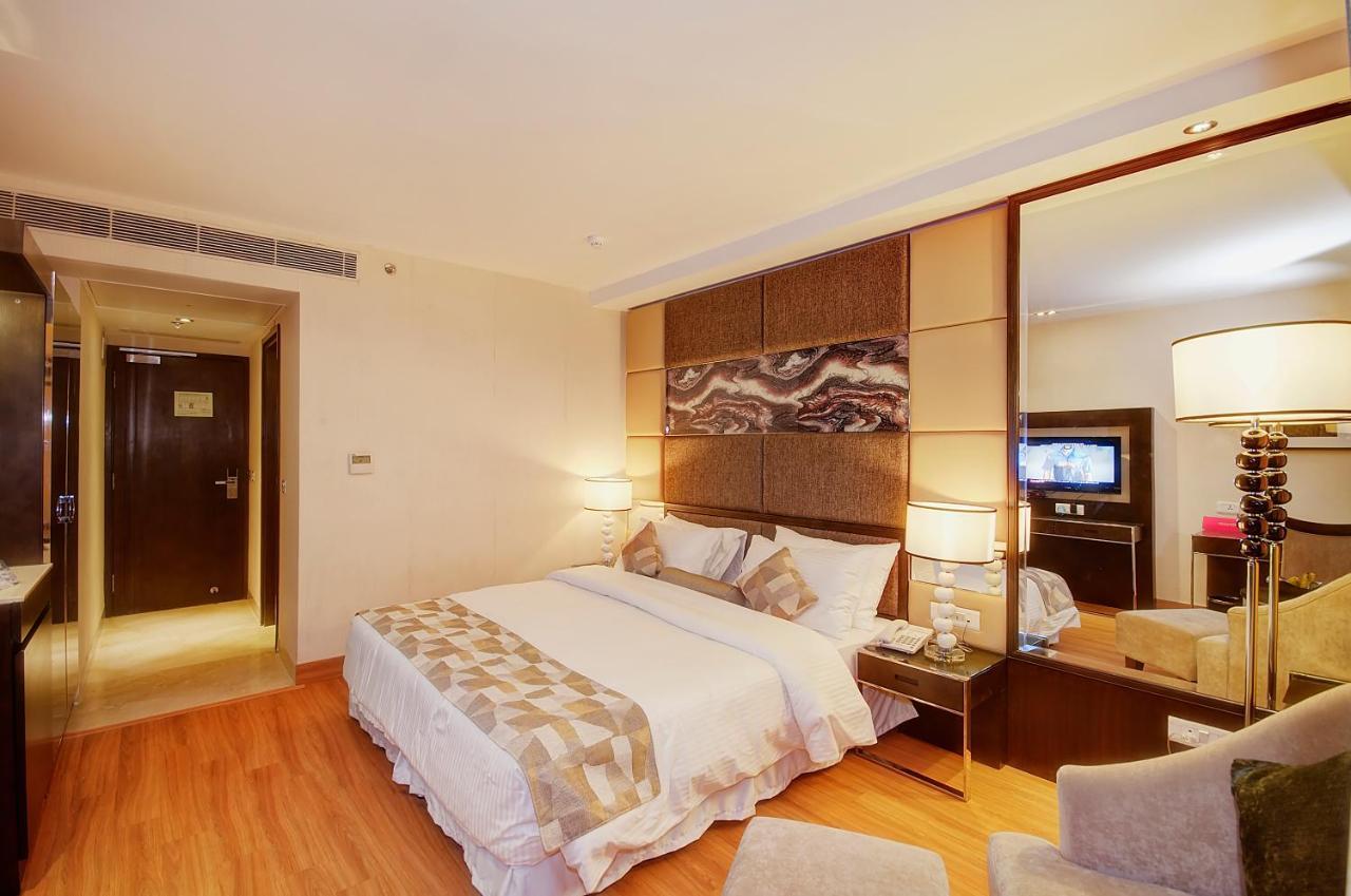 The Palm Spring A Boutique Hotel Naraina Nueva Delhi Exterior foto